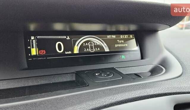 Білий Рено Гранд Сценік, об'ємом двигуна 1.5 л та пробігом 211 тис. км за 9950 $, фото 54 на Automoto.ua