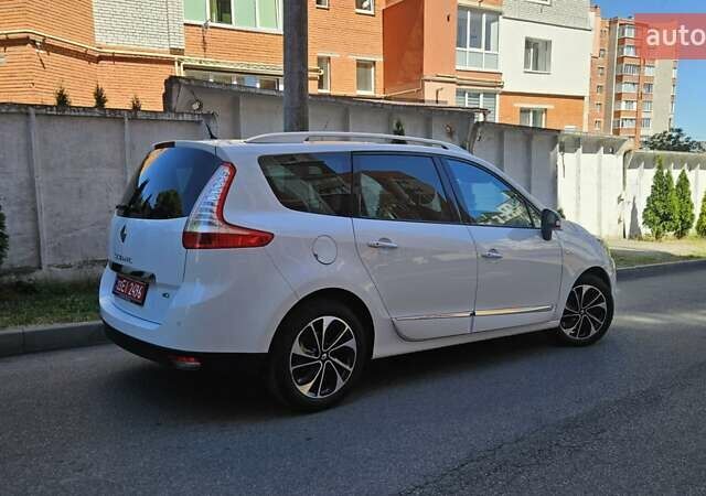 Білий Рено Гранд Сценік, об'ємом двигуна 1.5 л та пробігом 149 тис. км за 13199 $, фото 3 на Automoto.ua