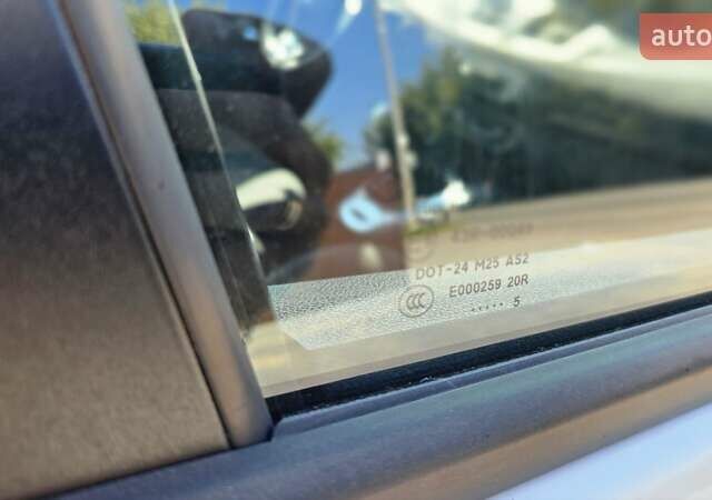 Білий Рено Гранд Сценік, об'ємом двигуна 1.5 л та пробігом 211 тис. км за 9950 $, фото 19 на Automoto.ua