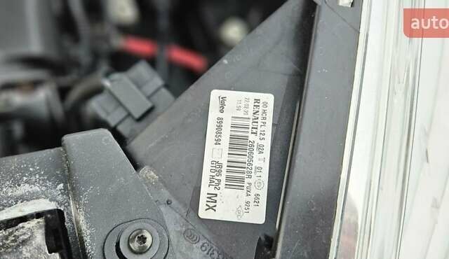 Білий Рено Гранд Сценік, об'ємом двигуна 1.5 л та пробігом 211 тис. км за 9950 $, фото 47 на Automoto.ua