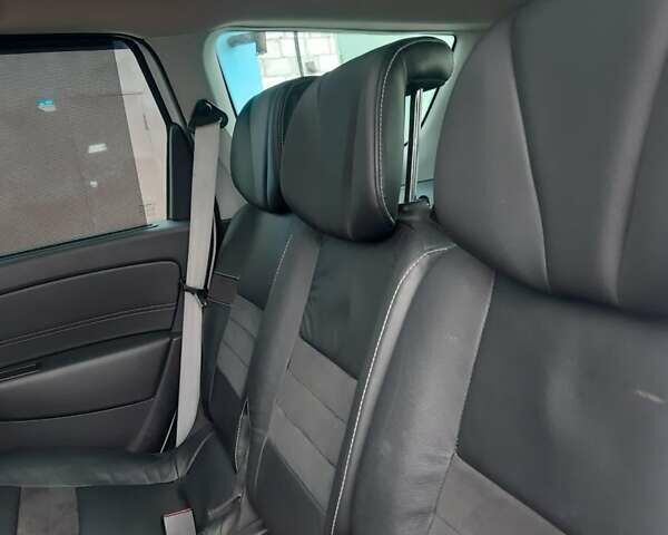 Белый Рено Гранд Сценик, объемом двигателя 1.5 л и пробегом 260 тыс. км за 11500 $, фото 12 на Automoto.ua