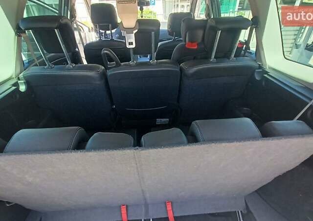 Белый Рено Гранд Сценик, объемом двигателя 1.5 л и пробегом 266 тыс. км за 12000 $, фото 15 на Automoto.ua