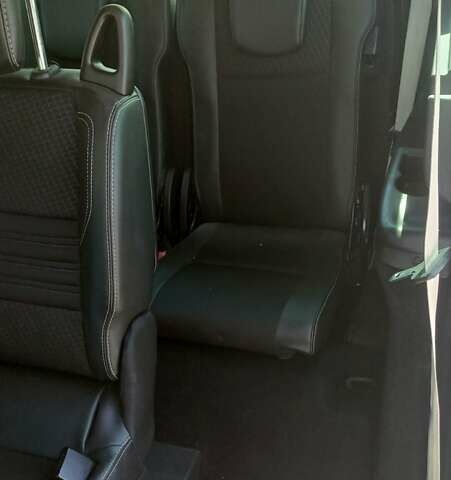 Белый Рено Гранд Сценик, объемом двигателя 1.5 л и пробегом 266 тыс. км за 12000 $, фото 3 на Automoto.ua