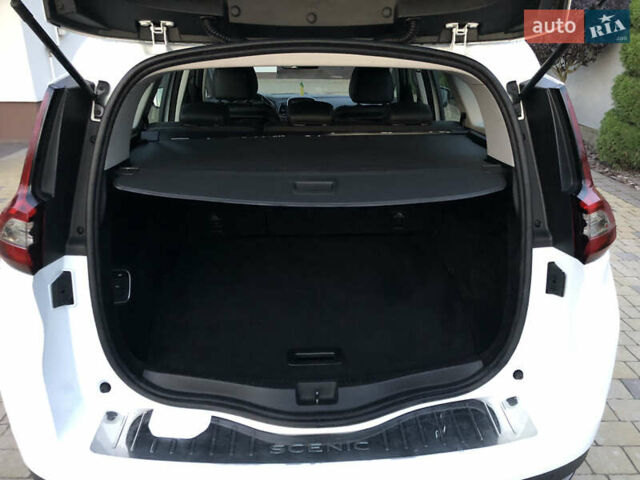 Білий Рено Гранд Сценік, об'ємом двигуна 1.6 л та пробігом 238 тис. км за 12700 $, фото 30 на Automoto.ua