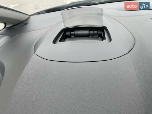 Белый Рено Гранд Сценик, объемом двигателя 1.6 л и пробегом 216 тыс. км за 16000 $, фото 28 на Automoto.ua