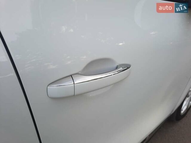 Белый Рено Гранд Сценик, объемом двигателя 1.5 л и пробегом 211 тыс. км за 14800 $, фото 112 на Automoto.ua