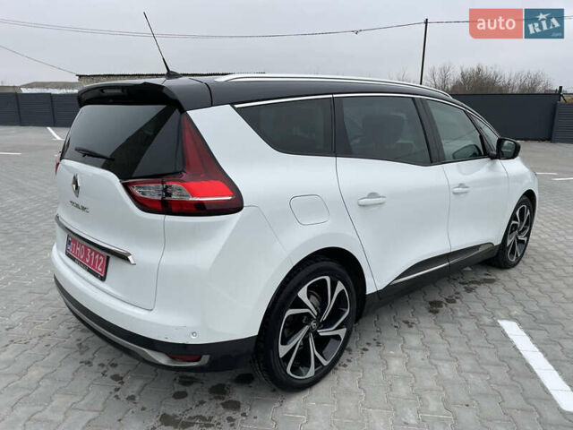 Белый Рено Гранд Сценик, объемом двигателя 1.6 л и пробегом 216 тыс. км за 16000 $, фото 16 на Automoto.ua