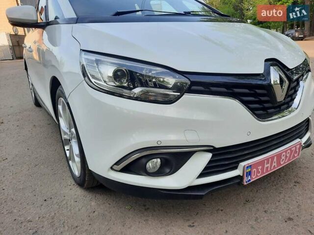 Белый Рено Гранд Сценик, объемом двигателя 1.5 л и пробегом 211 тыс. км за 14800 $, фото 29 на Automoto.ua