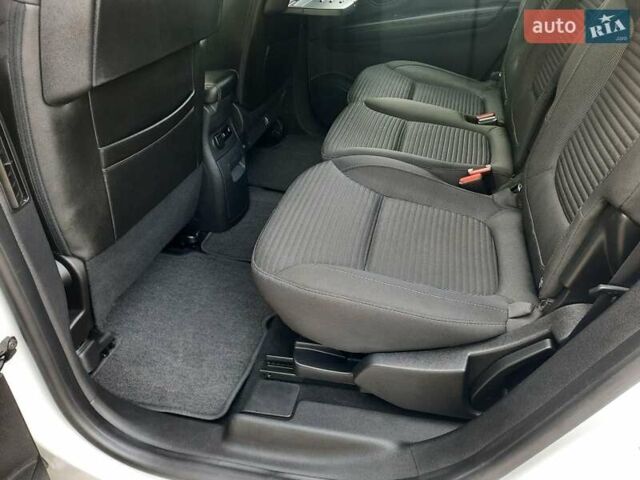 Белый Рено Гранд Сценик, объемом двигателя 1.5 л и пробегом 211 тыс. км за 14800 $, фото 81 на Automoto.ua