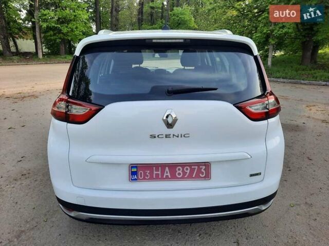 Белый Рено Гранд Сценик, объемом двигателя 1.5 л и пробегом 211 тыс. км за 14800 $, фото 16 на Automoto.ua