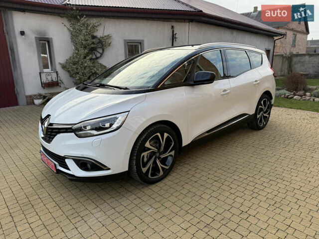 Белый Рено Гранд Сценик, объемом двигателя 1.6 л и пробегом 184 тыс. км за 15700 $, фото 6 на Automoto.ua