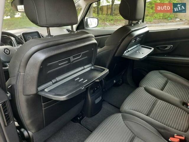 Белый Рено Гранд Сценик, объемом двигателя 1.5 л и пробегом 211 тыс. км за 14800 $, фото 86 на Automoto.ua