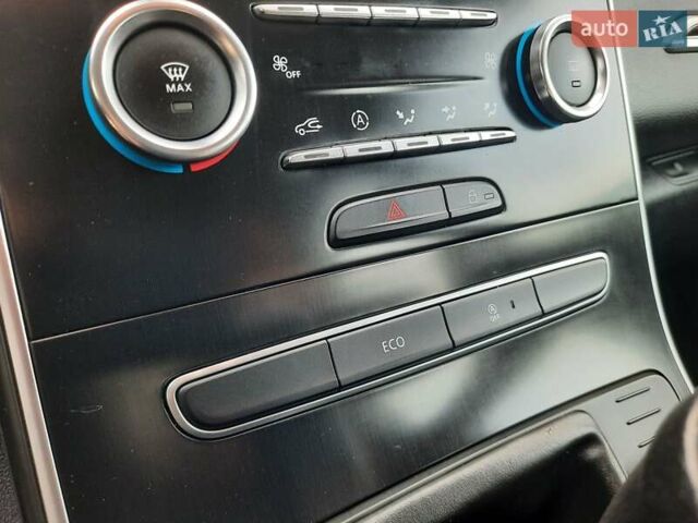 Белый Рено Гранд Сценик, объемом двигателя 1.5 л и пробегом 211 тыс. км за 14800 $, фото 65 на Automoto.ua