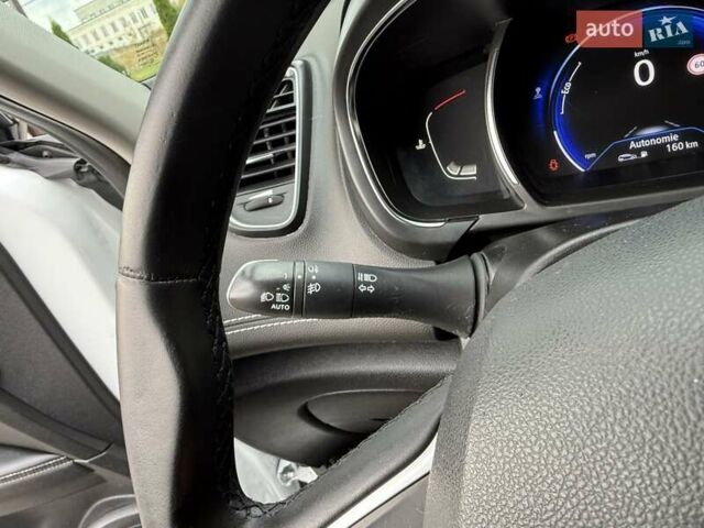 Белый Рено Гранд Сценик, объемом двигателя 1.6 л и пробегом 232 тыс. км за 14300 $, фото 37 на Automoto.ua