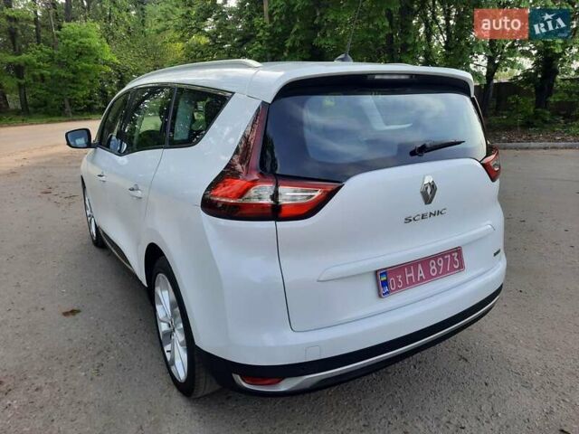 Белый Рено Гранд Сценик, объемом двигателя 1.5 л и пробегом 211 тыс. км за 14800 $, фото 14 на Automoto.ua