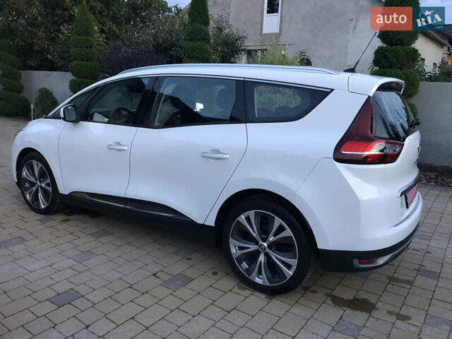 Білий Рено Гранд Сценік, об'ємом двигуна 1.6 л та пробігом 238 тис. км за 12700 $, фото 5 на Automoto.ua