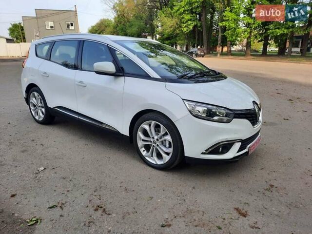 Белый Рено Гранд Сценик, объемом двигателя 1.5 л и пробегом 211 тыс. км за 14800 $, фото 122 на Automoto.ua