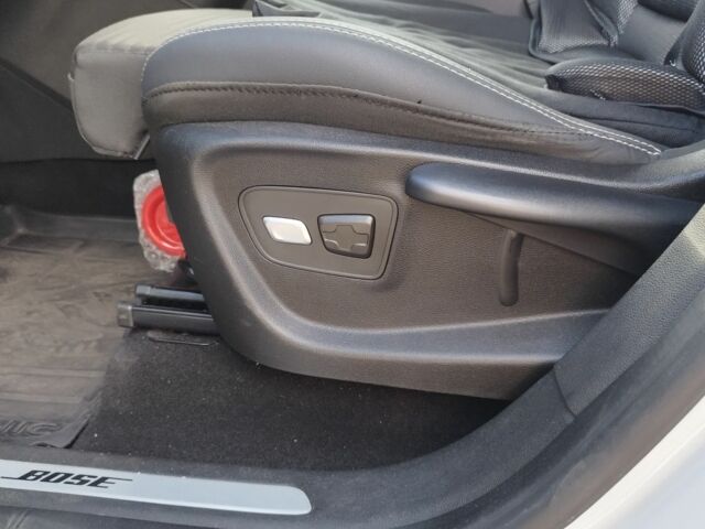 Белый Рено Гранд Сценик, объемом двигателя 1.6 л и пробегом 186 тыс. км за 18500 $, фото 4 на Automoto.ua