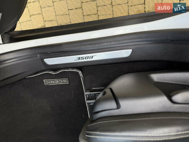 Белый Рено Гранд Сценик, объемом двигателя 1.6 л и пробегом 184 тыс. км за 15700 $, фото 31 на Automoto.ua