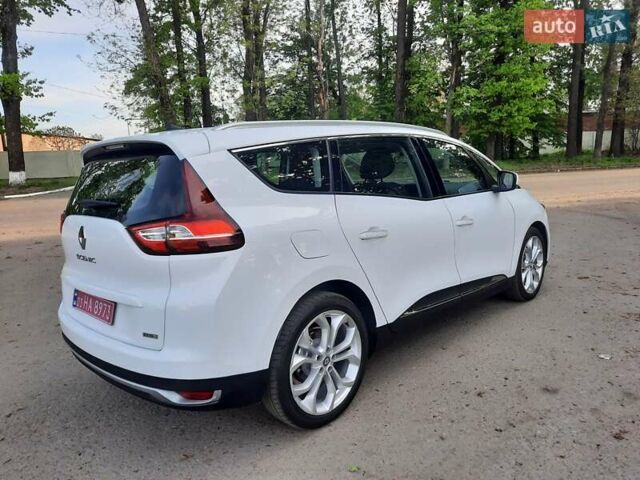 Белый Рено Гранд Сценик, объемом двигателя 1.5 л и пробегом 211 тыс. км за 14800 $, фото 20 на Automoto.ua