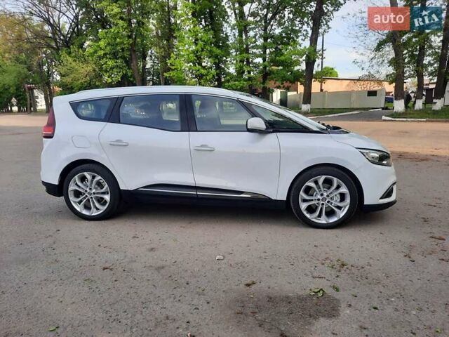 Белый Рено Гранд Сценик, объемом двигателя 1.5 л и пробегом 211 тыс. км за 14800 $, фото 25 на Automoto.ua