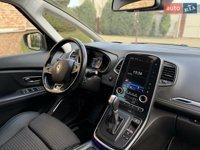 Белый Рено Гранд Сценик, объемом двигателя 1.6 л и пробегом 184 тыс. км за 15700 $, фото 36 на Automoto.ua