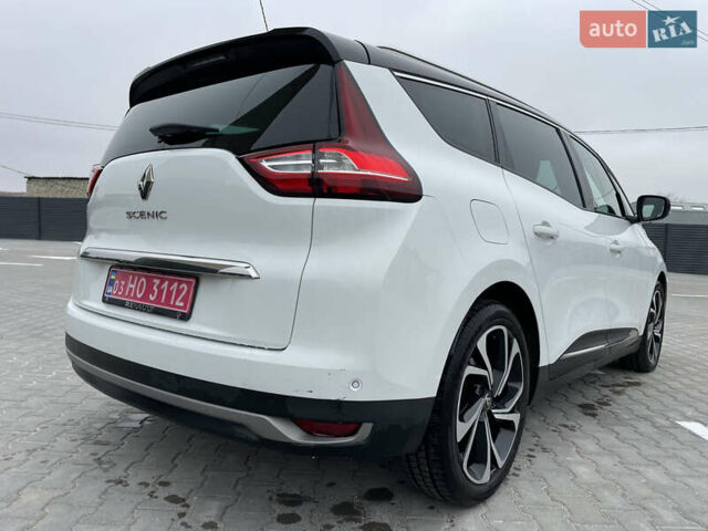 Белый Рено Гранд Сценик, объемом двигателя 1.6 л и пробегом 216 тыс. км за 16000 $, фото 15 на Automoto.ua