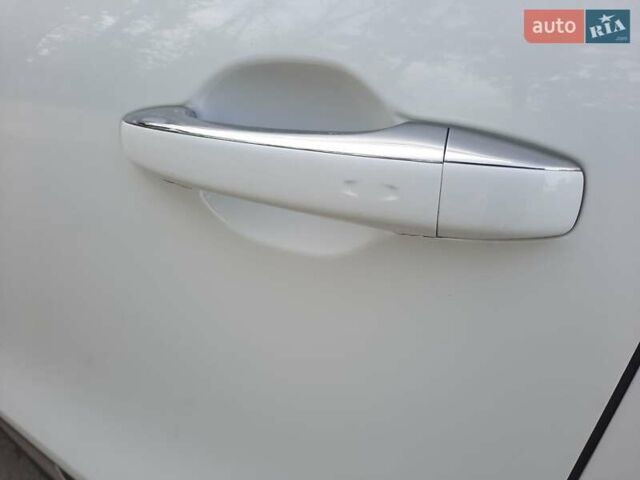 Белый Рено Гранд Сценик, объемом двигателя 1.5 л и пробегом 211 тыс. км за 14800 $, фото 39 на Automoto.ua