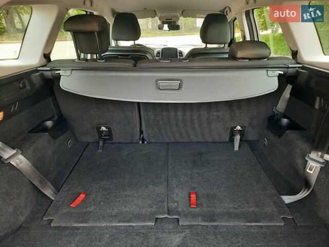 Белый Рено Гранд Сценик, объемом двигателя 1.5 л и пробегом 211 тыс. км за 14800 $, фото 101 на Automoto.ua