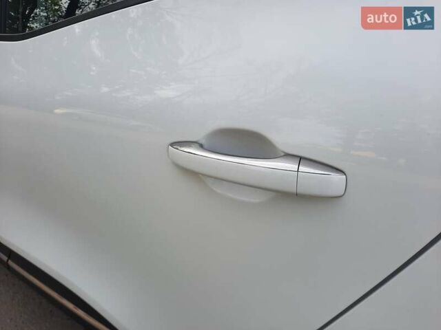 Белый Рено Гранд Сценик, объемом двигателя 1.5 л и пробегом 211 тыс. км за 14800 $, фото 76 на Automoto.ua