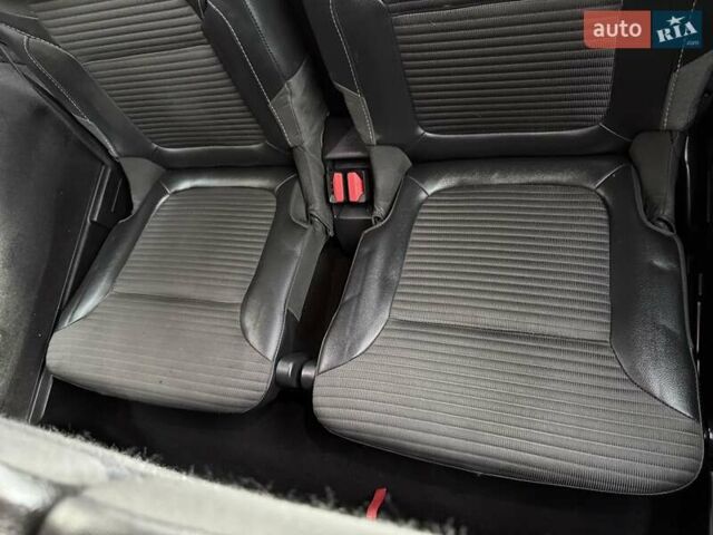 Белый Рено Гранд Сценик, объемом двигателя 1.6 л и пробегом 232 тыс. км за 14300 $, фото 66 на Automoto.ua