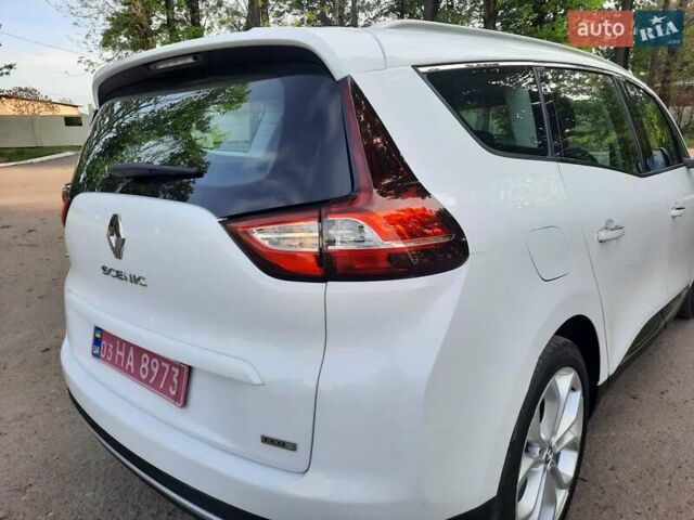 Белый Рено Гранд Сценик, объемом двигателя 1.5 л и пробегом 211 тыс. км за 14800 $, фото 94 на Automoto.ua
