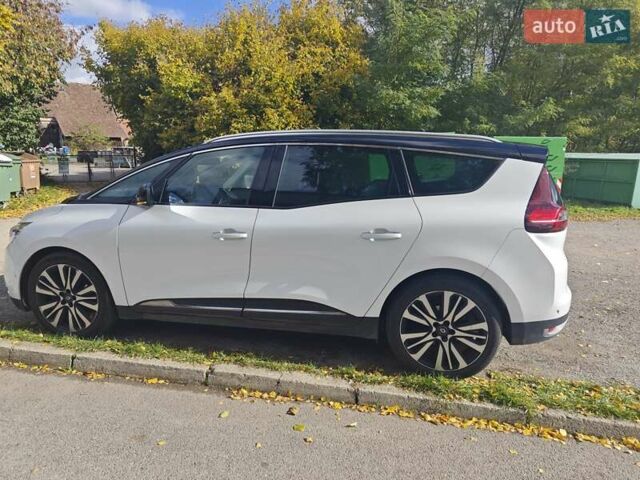 Белый Рено Гранд Сценик, объемом двигателя 1.5 л и пробегом 170 тыс. км за 14503 $, фото 9 на Automoto.ua