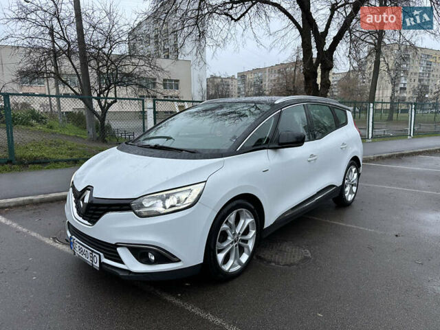 Белый Рено Гранд Сценик, объемом двигателя 1.46 л и пробегом 221 тыс. км за 16500 $, фото 11 на Automoto.ua