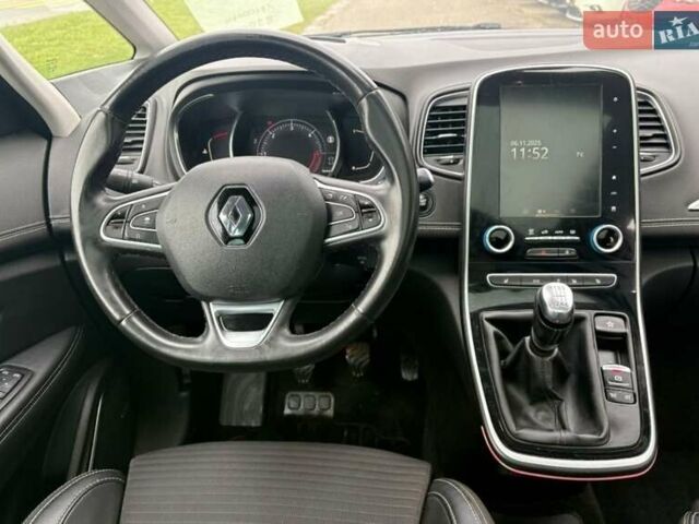 Белый Рено Гранд Сценик, объемом двигателя 1.6 л и пробегом 146 тыс. км за 14999 $, фото 25 на Automoto.ua