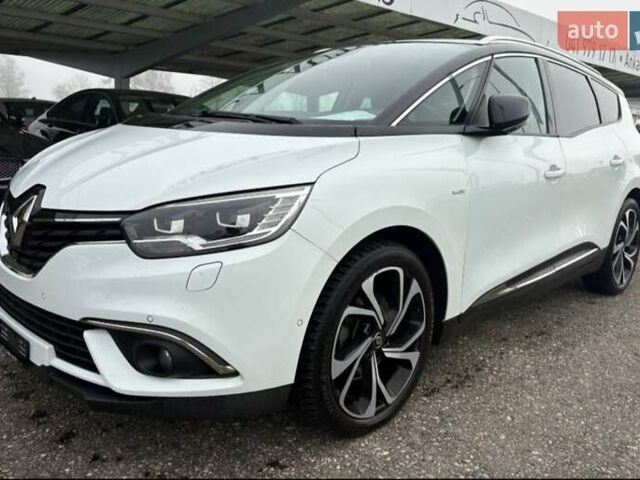 Белый Рено Гранд Сценик, объемом двигателя 1.6 л и пробегом 146 тыс. км за 14999 $, фото 19 на Automoto.ua