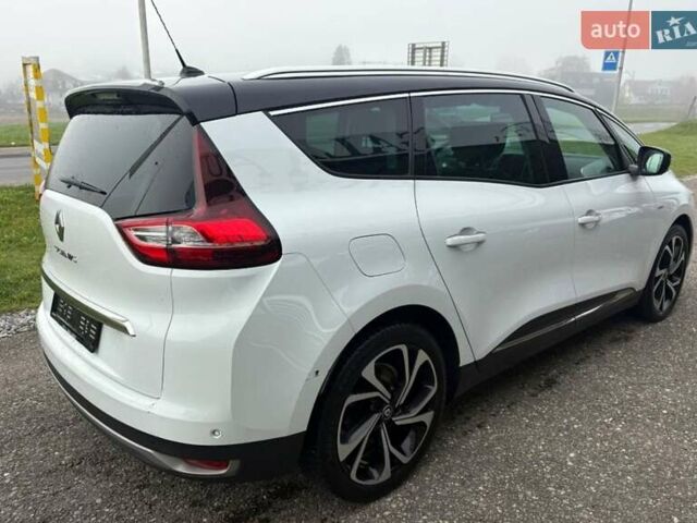 Белый Рено Гранд Сценик, объемом двигателя 1.6 л и пробегом 146 тыс. км за 14999 $, фото 20 на Automoto.ua