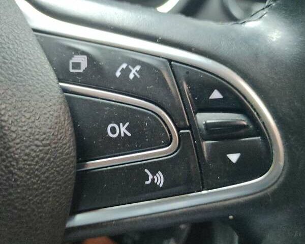 Белый Рено Гранд Сценик, объемом двигателя 1.6 л и пробегом 146 тыс. км за 14999 $, фото 2 на Automoto.ua