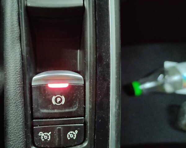 Белый Рено Гранд Сценик, объемом двигателя 1.6 л и пробегом 146 тыс. км за 14999 $, фото 8 на Automoto.ua