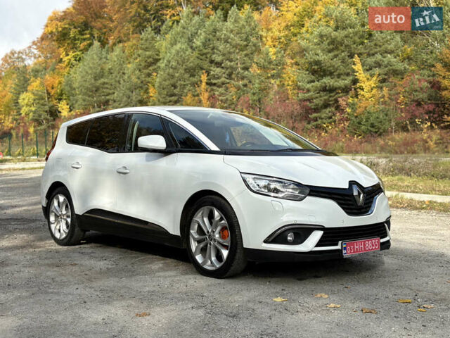 Белый Рено Гранд Сценик, объемом двигателя 1.7 л и пробегом 199 тыс. км за 15550 $, фото 21 на Automoto.ua
