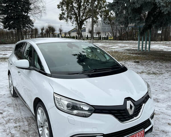 Білий Рено Гранд Сценік, об'ємом двигуна 1.7 л та пробігом 157 тис. км за 15850 $, фото 2 на Automoto.ua