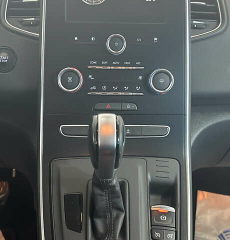 Белый Рено Гранд Сценик, объемом двигателя 1.7 л и пробегом 196 тыс. км за 16450 $, фото 15 на Automoto.ua