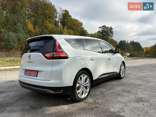 Белый Рено Гранд Сценик, объемом двигателя 1.7 л и пробегом 199 тыс. км за 15600 $, фото 11 на Automoto.ua