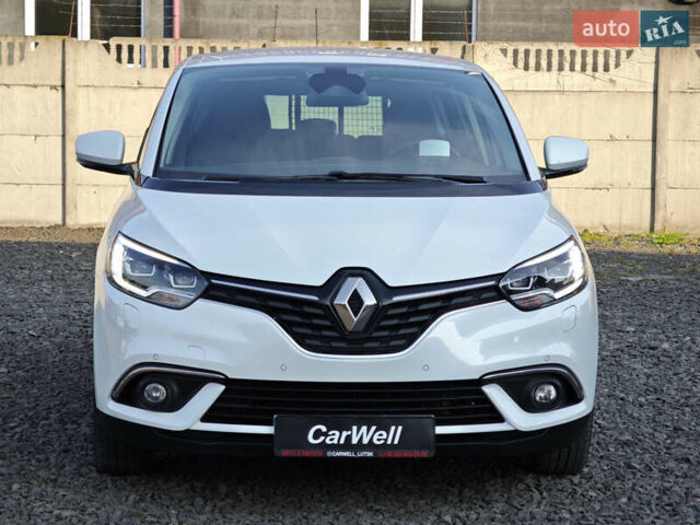 Белый Рено Гранд Сценик, объемом двигателя 1.7 л и пробегом 170 тыс. км за 17999 $, фото 2 на Automoto.ua