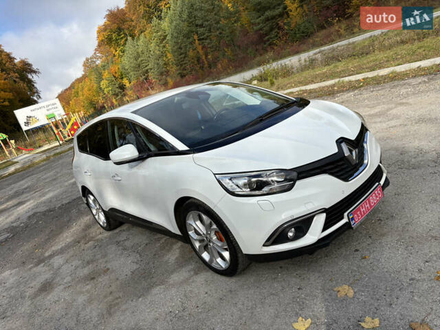 Белый Рено Гранд Сценик, объемом двигателя 1.7 л и пробегом 199 тыс. км за 15600 $, фото 15 на Automoto.ua