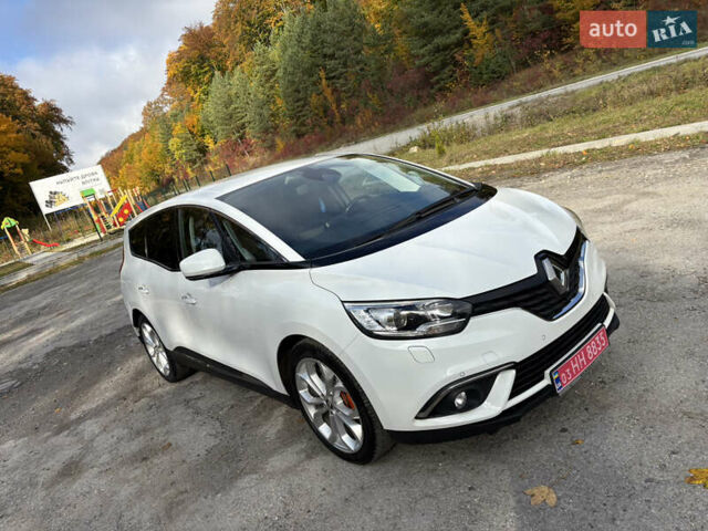 Белый Рено Гранд Сценик, объемом двигателя 1.7 л и пробегом 199 тыс. км за 15600 $, фото 14 на Automoto.ua
