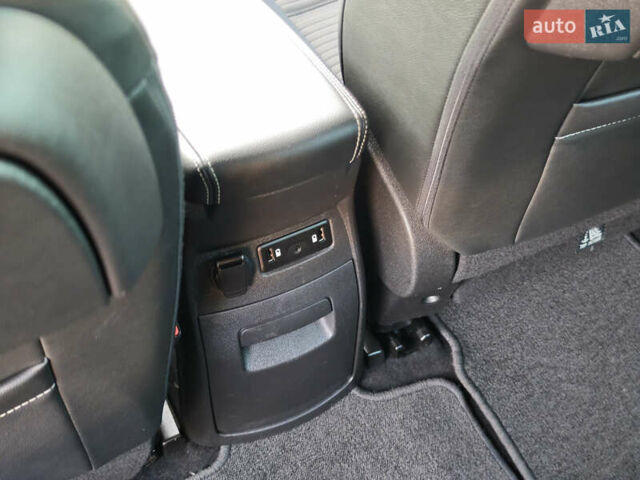 Белый Рено Гранд Сценик, объемом двигателя 1.7 л и пробегом 170 тыс. км за 17999 $, фото 47 на Automoto.ua