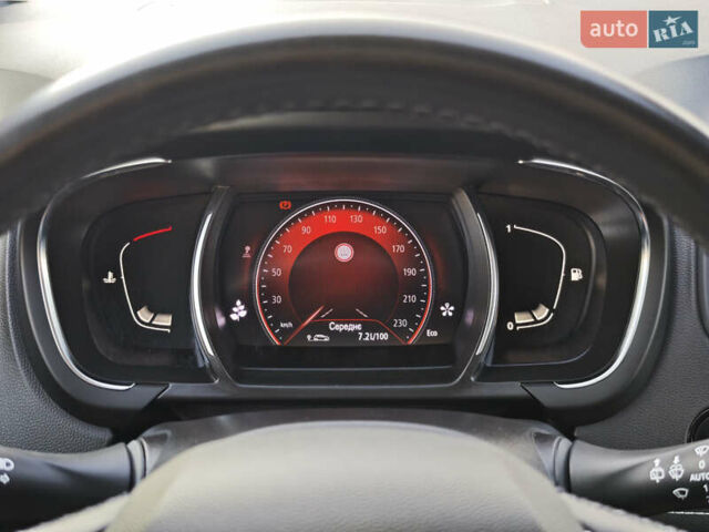 Белый Рено Гранд Сценик, объемом двигателя 1.7 л и пробегом 170 тыс. км за 17999 $, фото 28 на Automoto.ua