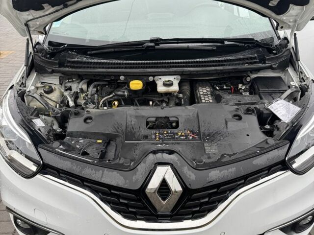 Белый Рено Гранд Сценик, объемом двигателя 1.7 л и пробегом 159 тыс. км за 15800 $, фото 15 на Automoto.ua