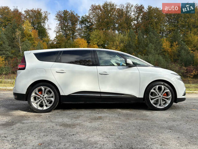 Белый Рено Гранд Сценик, объемом двигателя 1.7 л и пробегом 199 тыс. км за 15600 $, фото 13 на Automoto.ua